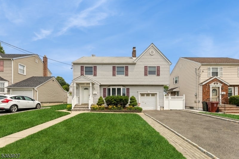 Photo of Listing #3968365