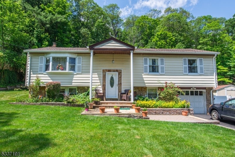 Photo of Listing #3968399