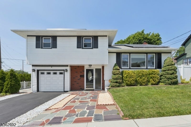 Photo of Listing #3968413