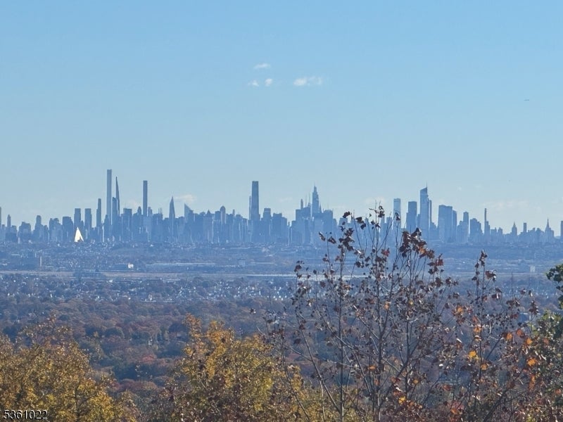 Photo of Listing #3968728