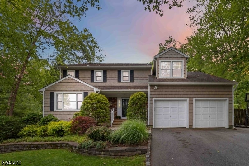 Photo of Listing #3968761