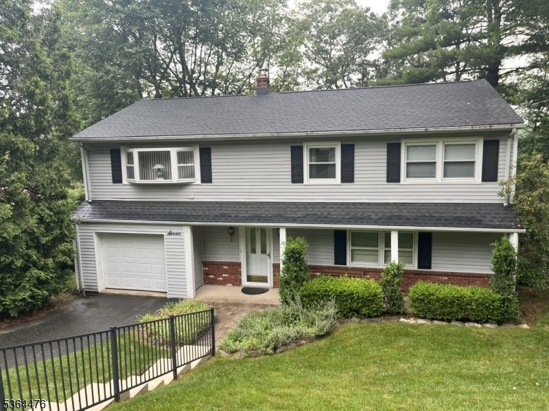 Photo of Listing #3968819