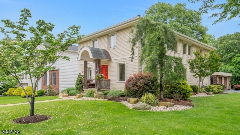 Photo of Listing #3968927