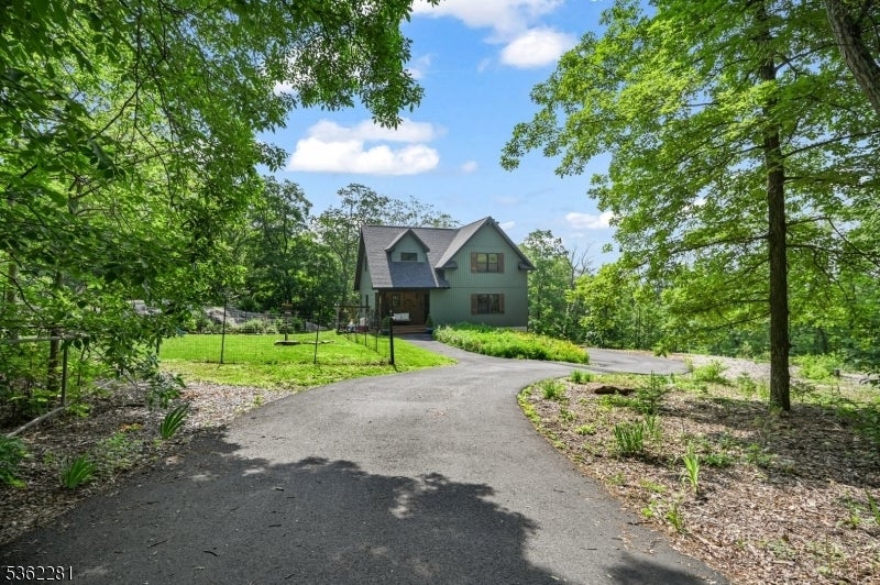 Photo of Listing #3968956