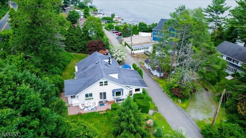 Photo of Listing #3968966