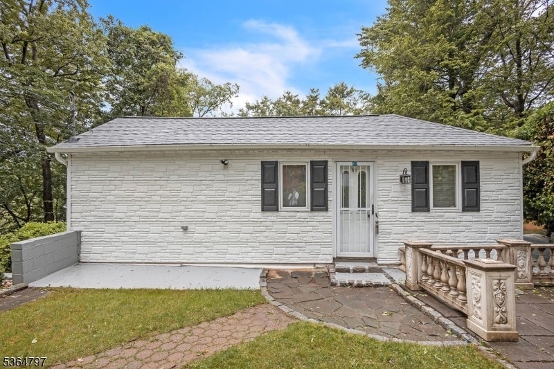 Photo of Listing #3969152