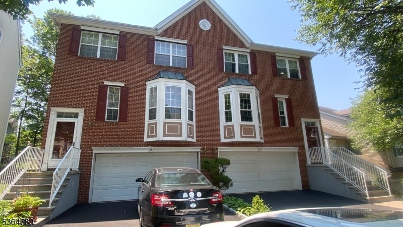 Photo of Listing #3969179