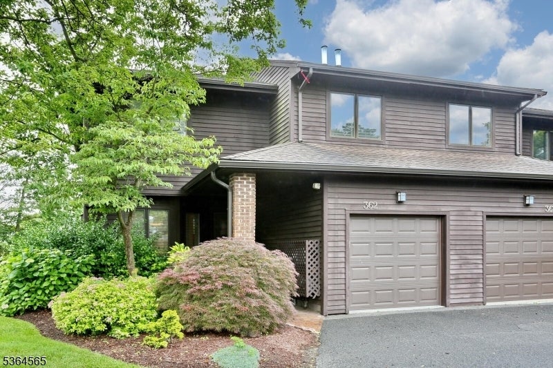 Photo of Listing #3969186
