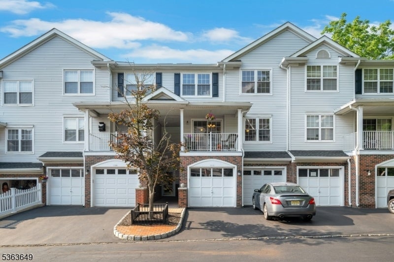 Photo of Listing #3969214