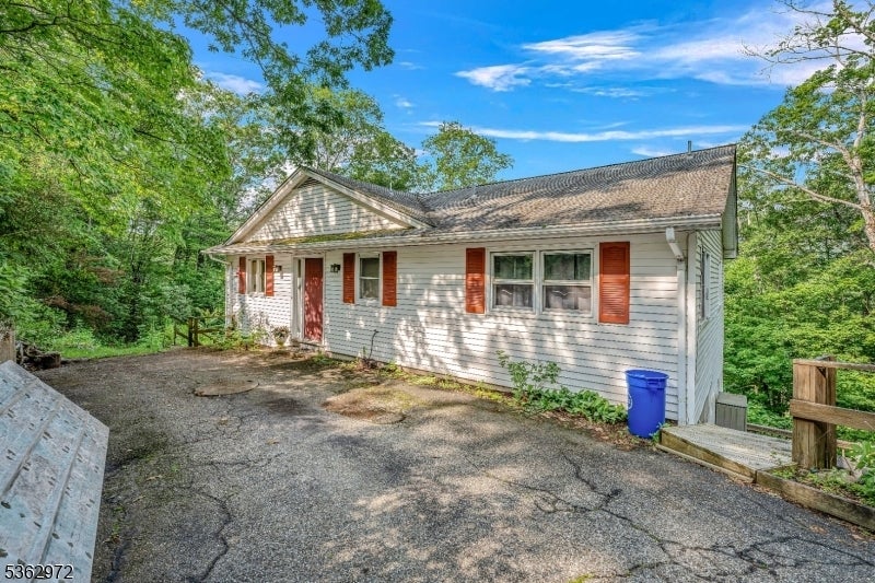 Photo of Listing #3969300