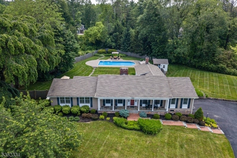 Photo of Listing #3969744