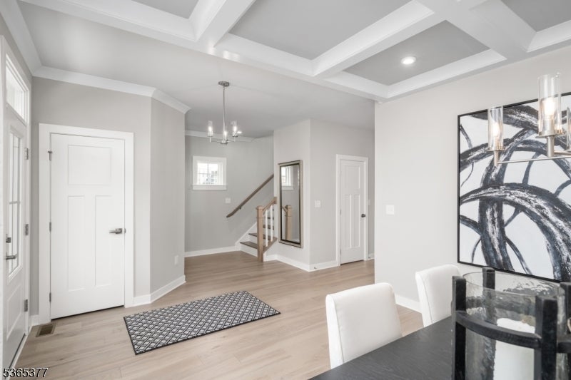 Photo of Listing #3969754