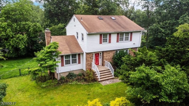 Photo of Listing #3969809