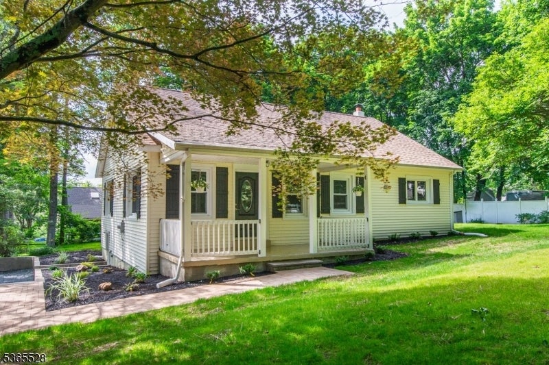 Photo of Listing #3969821