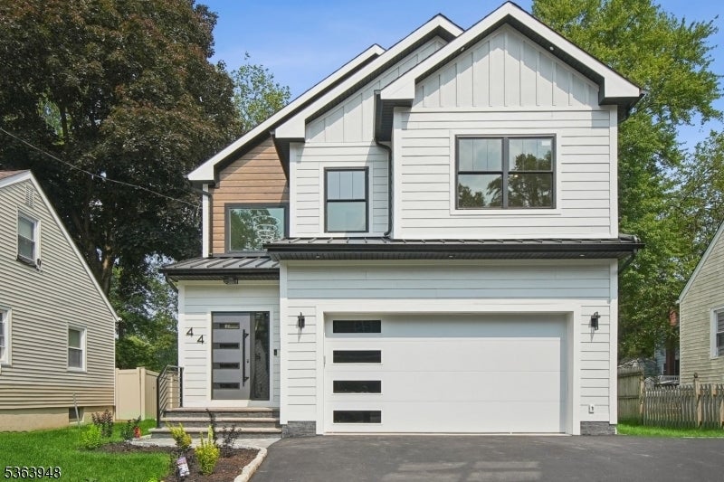 Photo of Listing #3969836