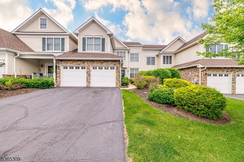 Photo of Listing #3969941