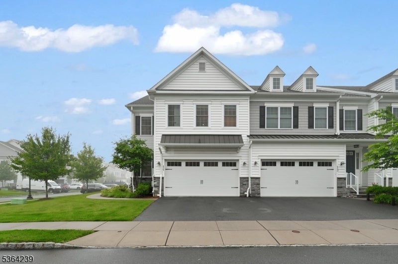 Photo of Listing #3970174