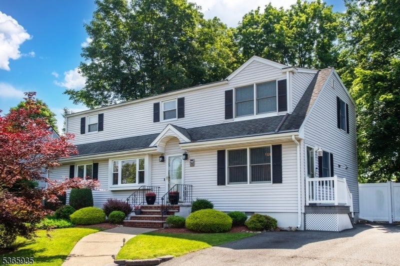 Photo of Listing #3970221