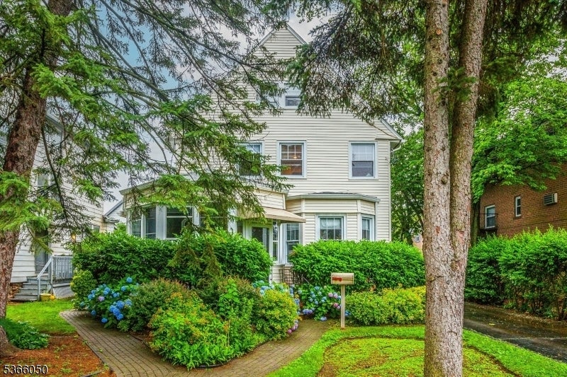 Photo of Listing #3970324