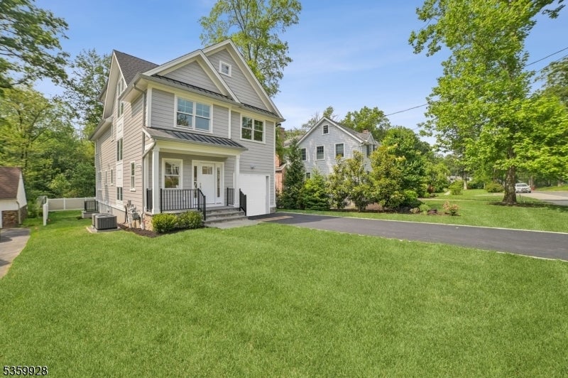 Photo of Listing #3970358