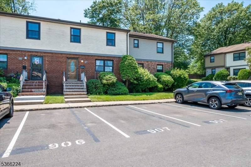 Photo of Listing #3970504
