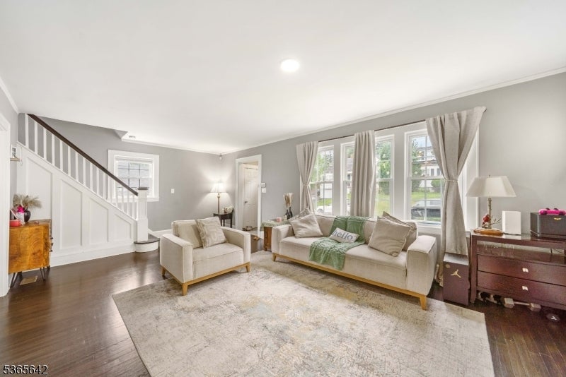 Photo of Listing #3970590