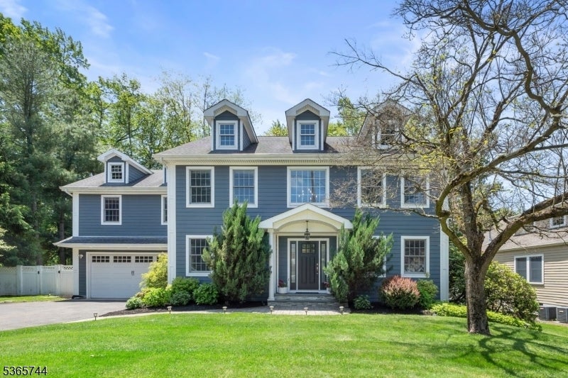 Photo of Listing #3970737