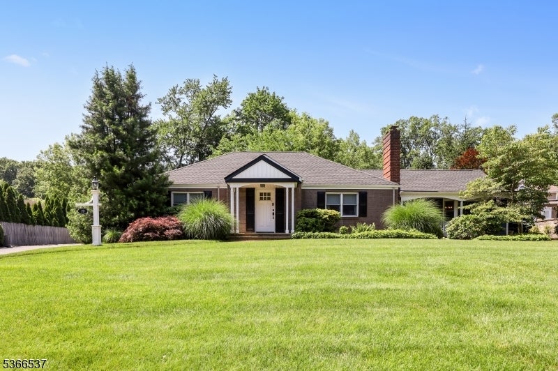 Photo of Listing #3970912