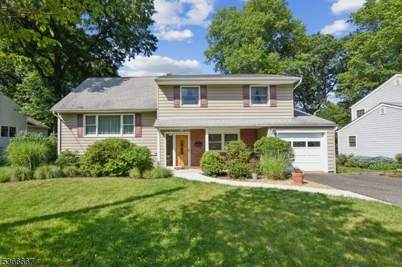 Photo of Listing #3970942