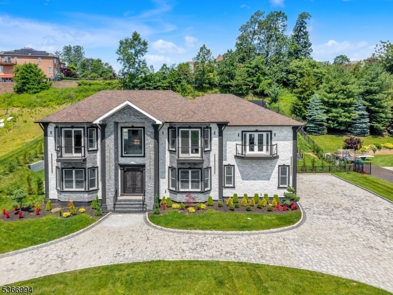 Photo of Listing #3971159