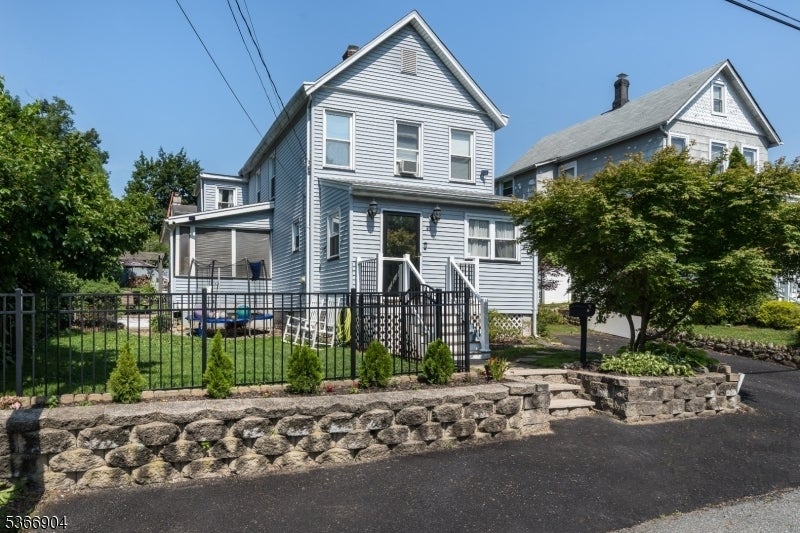 Photo of Listing #3971242