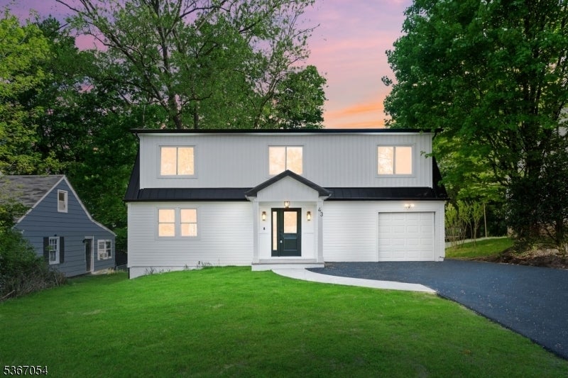 Photo of Listing #3971243