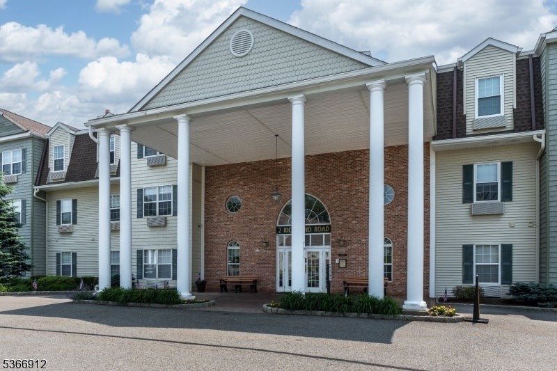 Photo of Listing #3971281