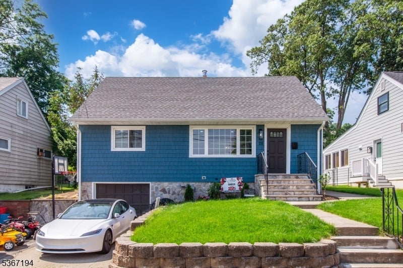 Photo of Listing #3971314
