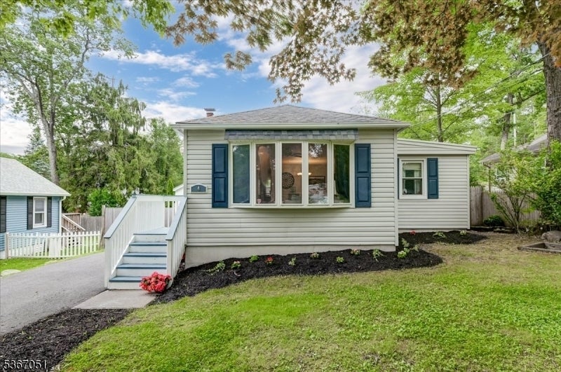 Photo of Listing #3971369