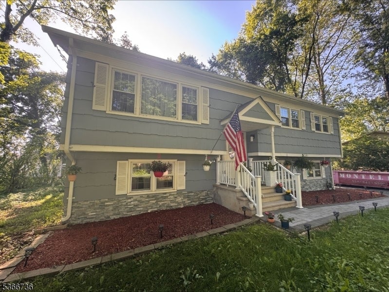 Photo of Listing #3971379