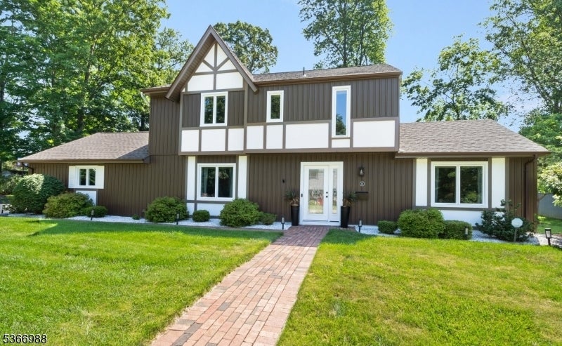 Photo of Listing #3971469