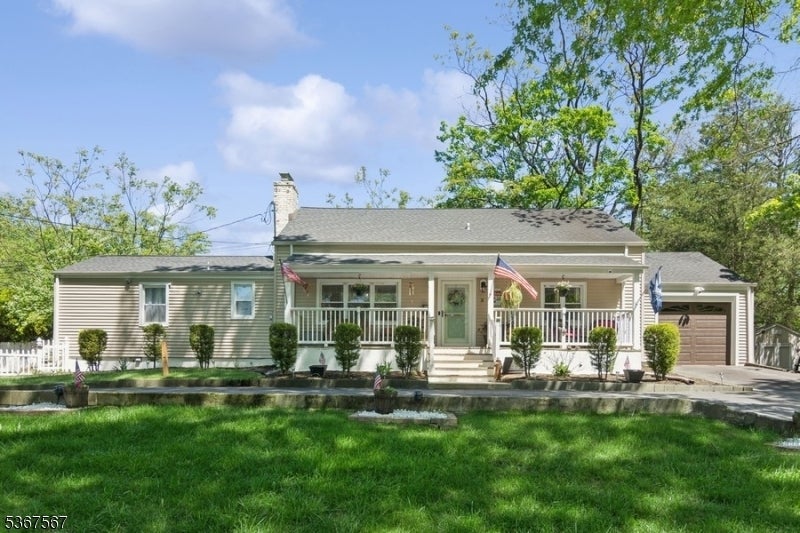 Photo of Listing #3971805
