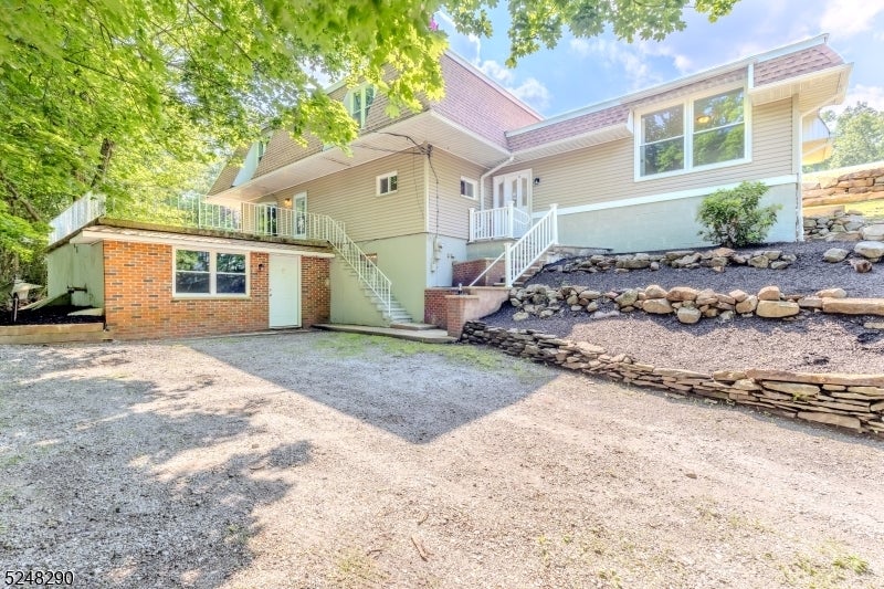 Photo of Listing #3971826