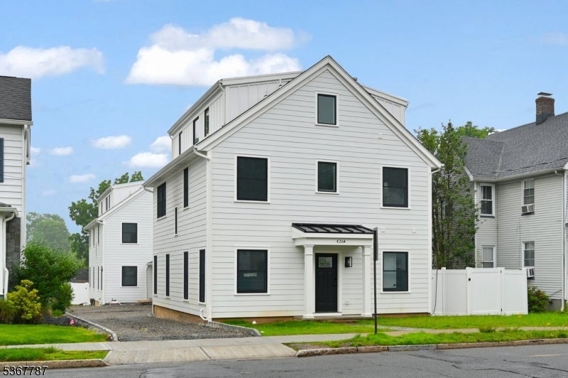 Photo of Listing #3971979