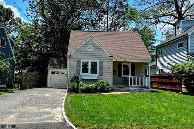 Photo of Listing #3971997