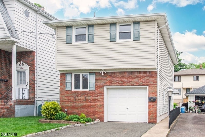 Photo of Listing #3972073