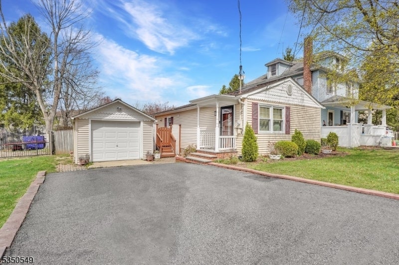 Photo of Listing #3972088