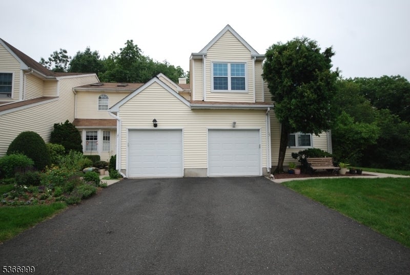 Photo of Listing #3972099