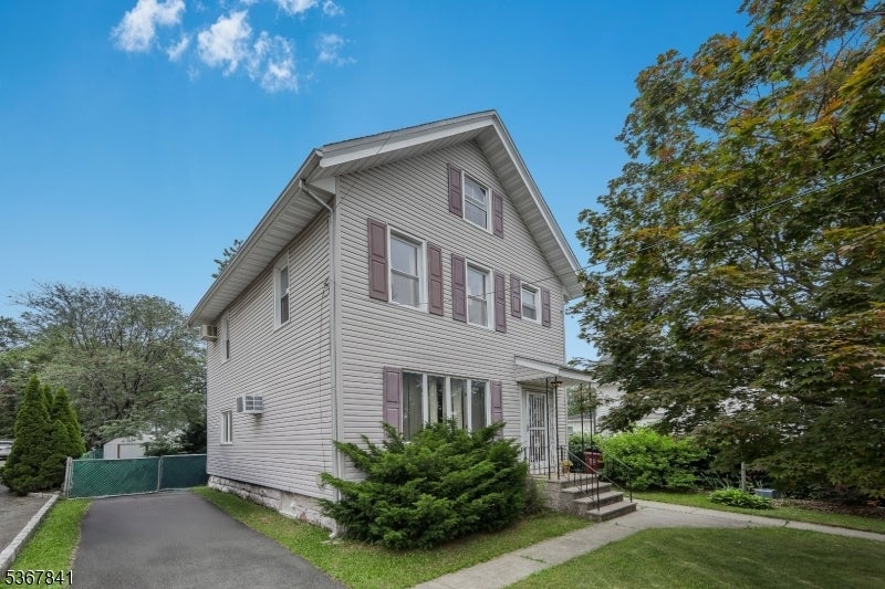 Photo of Listing #3972175