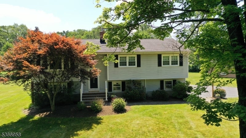 Photo of Listing #3972271