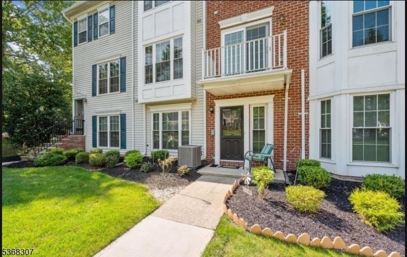 Photo of Listing #3972389