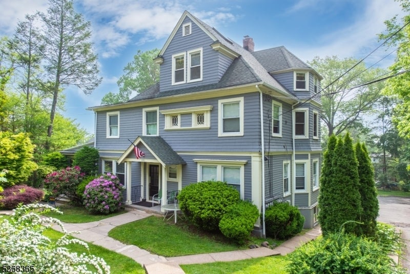 Photo of Listing #3972421