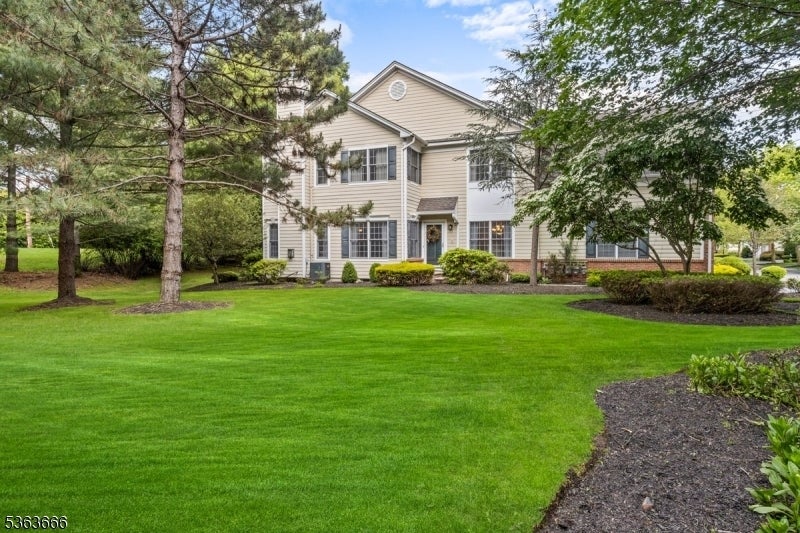 Photo of Listing #3972427