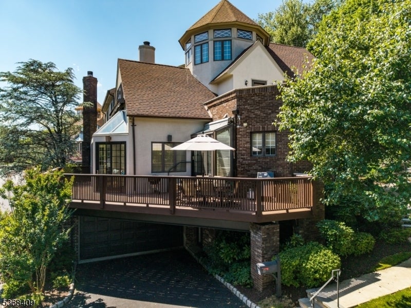 Photo of Listing #3972501